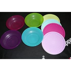 Tupperware Servalier Salad Bowl Set by Tupperware