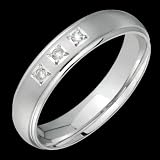 Amabel - Elegant White Gold Ring Wedding Band - Comfort Fit
