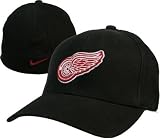 Detroit Red Wings Flex Fit hat by Nike