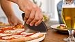 Quirky Slice - Pizza Wheel with Crust Cutting Blades