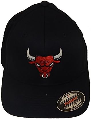 Chicago Hats - S/M Flexfit City Bulls (S/M Flexfit Brand, Red Bull on Black)