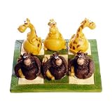 Something Different - Noughts and Crosses Game and attractive ornament, Gorilla Vs Giraffe (8 variations to chose from)