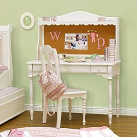 Shayna Desk w Hutch and Chair by SHOPZEUS