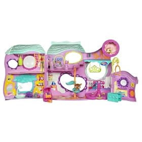 Littlest Pet Shop Tail Waggin Fitness Club Playset by Hasbro