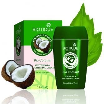 Biotique-Coconut-Milk-Cream-for-Skin-Discoloration-and-Age-Spots