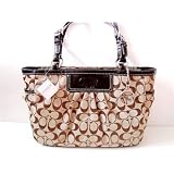 Women's Gallery Khaki/Chocolate Jacquard Tote: Khaki/Chocolate Tote