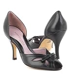 Kenneth Cole Pretty Much Black high-heels