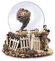 WIZARD OF OZ -TORNADO SAN FRANCISCO MUSIC BOX WATER GLOBE