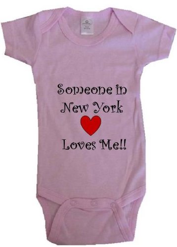SOMEONE IN NEW YORK LOVES ME - NEW YORK BABY - State-series - Pink Onesie / Baby T-shirt - size Small (6-12M) at Amazon.com