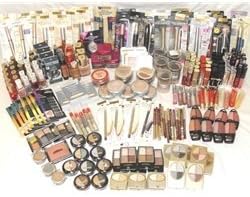 L'oreal Makeup Cosmetics Wholesale Lot - 500 Pcs.
