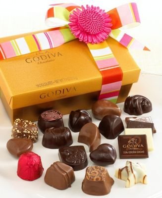 Godiva Flower Ballotin, 19-Piece