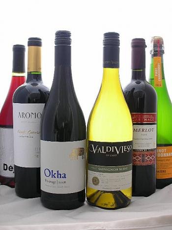 ワイン通販専門ショップ「葡萄屋」が2009年4月～9月の試飲会で、デイリーワインとして「ベスト６」を選んだ６本。この半年間で選び抜いた感激の６本です。【葡萄屋デイリーワイン特選セレクト６　シリーズ４】