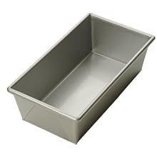 Focus Foodservice Commercial Bakeware 9 by 4-1/2-Inch Loaf Pan, 1-Pound