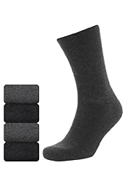 4 Pairs of Freshfeet™ Ultimate Comfort Socks with Silver Technology