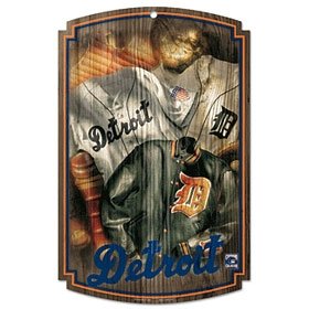 Detroit Tigers Wood Sign W/ Throwback Jersey