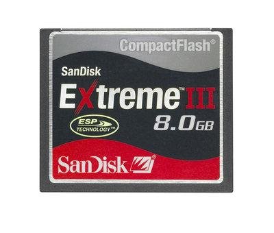 SanDisk 8 GB Extreme III CF Card SDCFX3-8192-901 (Retail Package)