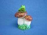 Eigenschaften JS GartenDeko e.K.  / Gartenfigur Pfiffer mit Frosch Höhe 23 cm Deko aus Kunststoff