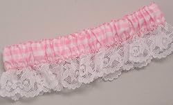 Gingham Garter with White Lace Ruffle, Pink