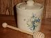 Honey Pot with Daisy Bouquet