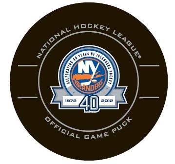 NHL New York Islanders 40th Anniversary Official Game Puck