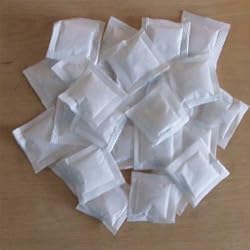 Uline Silica Gel Desiccants 2-3/4 x 3 Inches - 25 Silica Gel Packets of 10 Grams Each