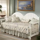 Hillsdale Cedar Town Daybed