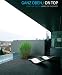 Ganz oben / At the Top: Leben am Dach/Living on the Roof