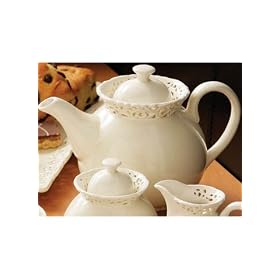 LACE - Cream Ceramic Teapot
