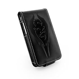 Tuff-Luv - Apocalypse Series - Etui de protection en cuir pour Apple iPod Touch 1�/2�/3� G�n 2G/3G) - Noir - 'The Guardian' (Import Royaume Uni)