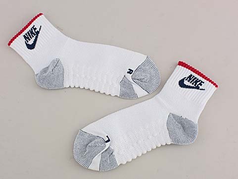 NIKE(ナイキ) 3D LR マッサージソックス(27-29cm) ホワイト SX4427-164-25