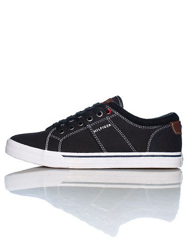 Tommy Hilfiger Men's Robbie2 Sneaker,Black Multi,9 M US