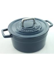 Cobalt Blue Enameled Cast Iron 3 Qt. Round Dutch Oven Casserole