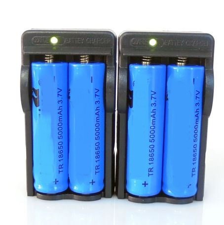 4PC UltraFire 5000mAh 3.7v 18650 Rechargeable Li-ion Battery+ Home Charger