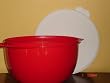 Tupperware Thatsa Mega Bowl 42 Cup Green