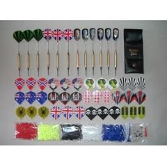 12 Turnier-Dartpfeile, 1 EMPIRE�Darttasche, 36 Flights (12 Satz), 250 bunte Dartspitzen, 10 Gummiringe und ein Adapter zum Aufrollen der Gummiringe auf die Dartsch�fte.