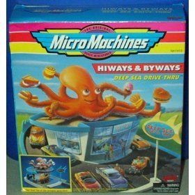 Deep Sea Drive-Thru Micro Machines Hiways & Byways Playset