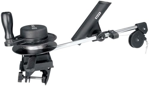 1 - Scotty 1050 Depthmaster Masterpack w/1021 Clamp Mount