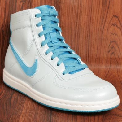 NIKE【ナイキ】ウィメンズ ナイキ スキャンダルMID 354907-441