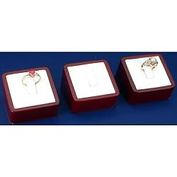 3 Clip Ring Display White Leather Wood Jewelry Showcase