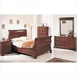 Audrey Sleigh Bedroom Set in Distressed Cherry Size: Queen