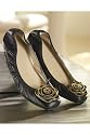Newport News Zipper corsage flat