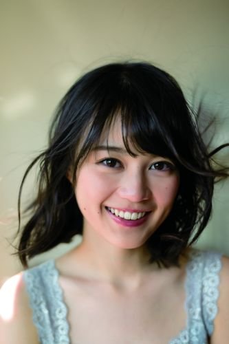 生田絵梨花1st写真集 『転調』