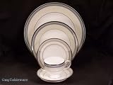 Wedgwood Lustreware Pacific Stripe Eight 5 Pc Place Settings