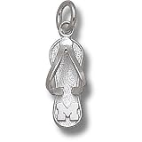 Univ Of Michigan M Flip Flop 5/8 Pendant (Silver)