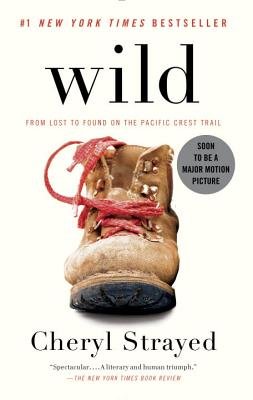 Wild( From Lost to Found on the Pacific Crest Trail)[WILD -LP][LARGE PRINT] [Paperback]
