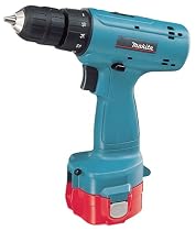 Makita 6227DWE 12 Volt 3/8-Inch Cordless Driver/Drill Kit