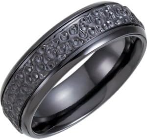 Black Titanium 7.5mm Grooved Hammered Band