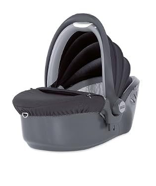 Britax Baby-Safe Sleeper lie-flat car seat