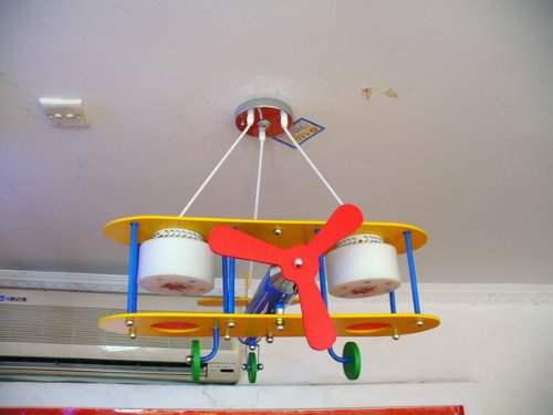 baby toy lights on ceiling