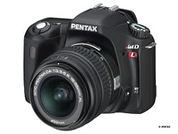 Pentax *istDL 6.1MP Digital SLR Camera with DA 18-55mm f3.5-5.6 AL Digital SLR Lens